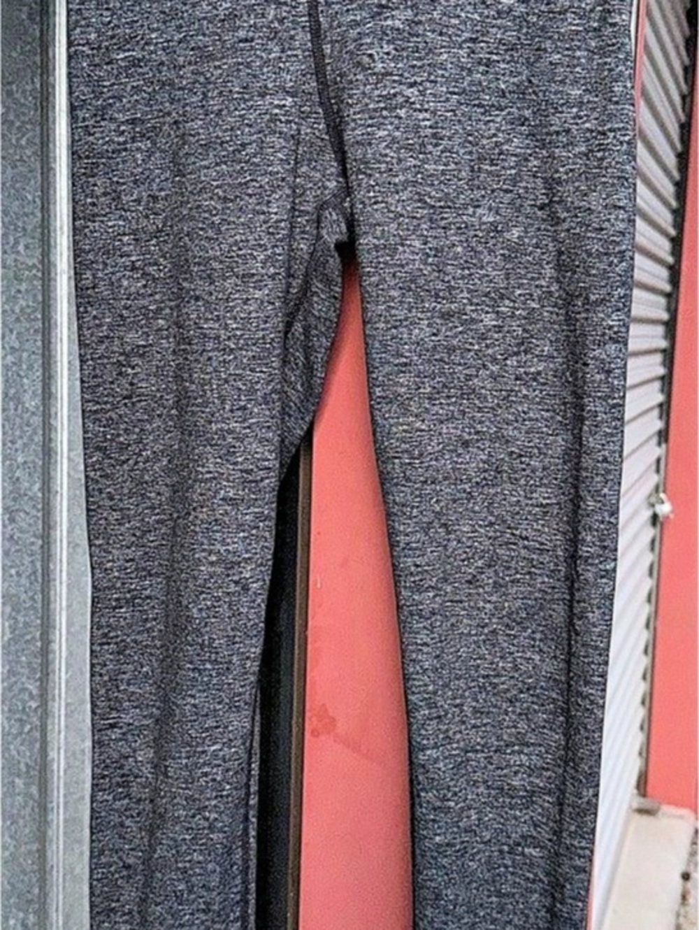 American Eagle AE Outfitters leggings Gray Leggings Size Small Like New